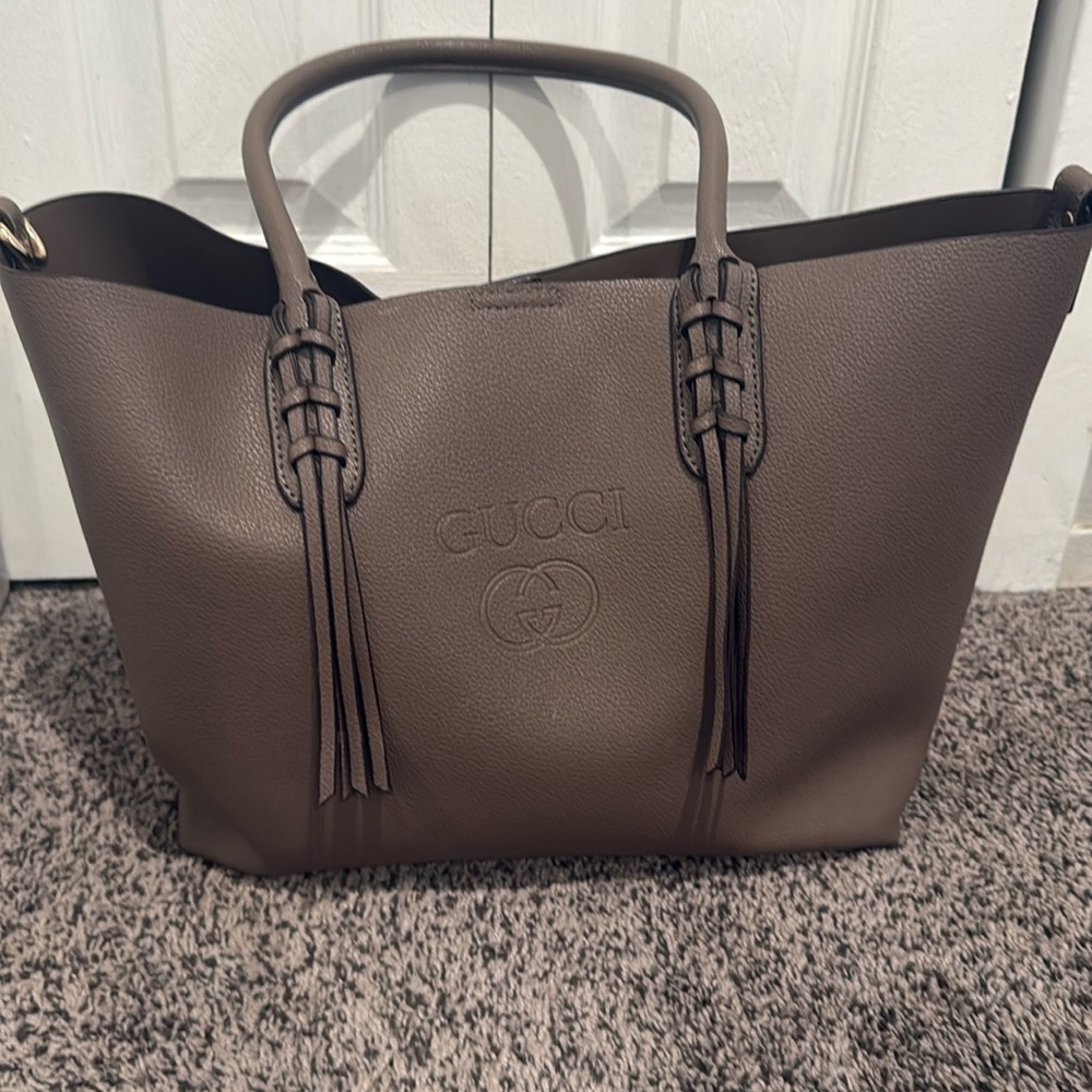 Beautiful tote